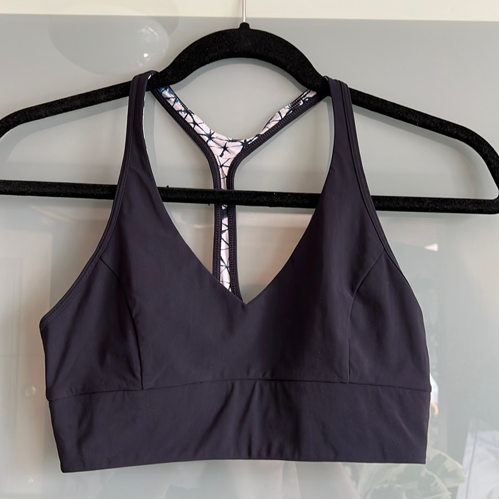 lululemon Reversible Sports Bra in Navy/Print